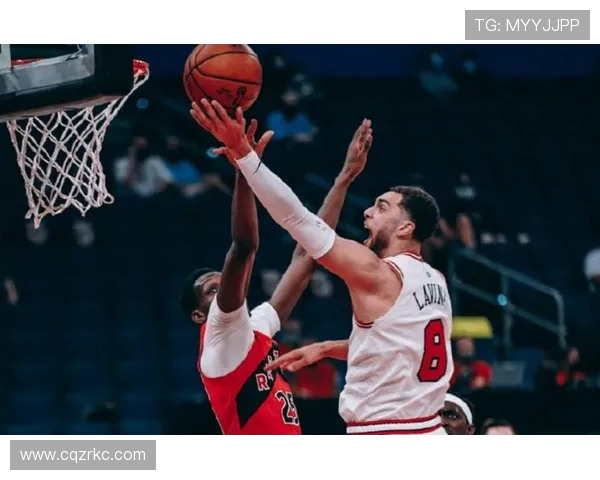 芝加哥公牛再度崛起探寻球队重建之路与年轻核心的成长轨迹 芝加哥公牛再度崛起探寻球队重建之路与年轻核心的成长轨迹