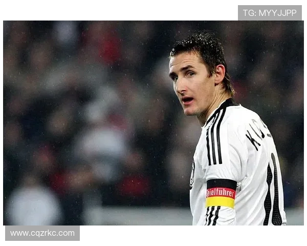 米罗斯拉夫·克洛泽：从足球天才到世界杯历史射手王的传奇之路