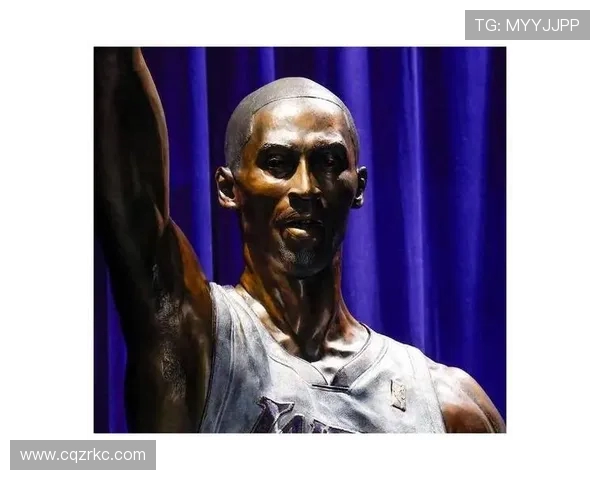 科比·布莱恩特：从球场传奇到全球偶像的非凡人生与精神传承